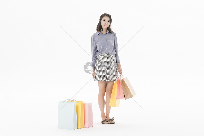 青年女性购物图片