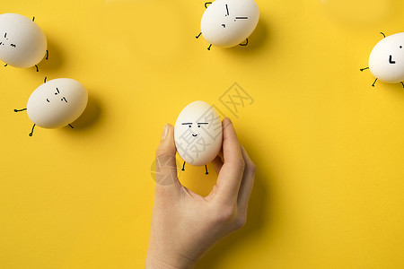 叉腰表情生气创意鸡蛋设计图片