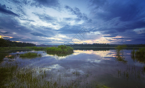 石林长湖湿地晚霞背景图片