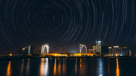 高铁夜景素材中国苏州高铁北站的星空星轨背景