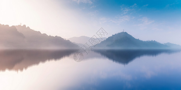 湖面夕阳平静湖面设计图片