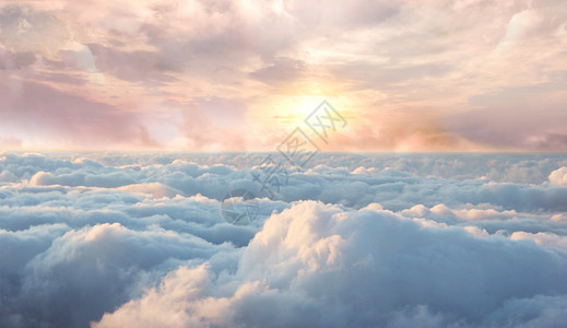 玉龙雪山之上云端设计图片