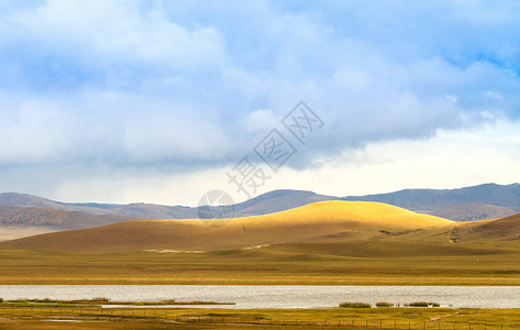 内蒙古自治区乌兰布统景区秋色高清图片
