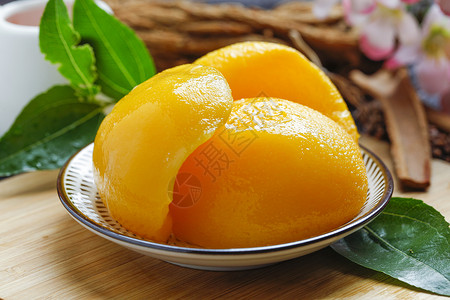 黄桃罐头新鲜黄桃高清图片