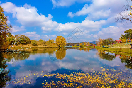 版萌系小公主内蒙古自治区乌兰布统公主湖景区背景