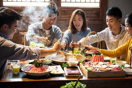 家中聚餐聚会吃火锅背景