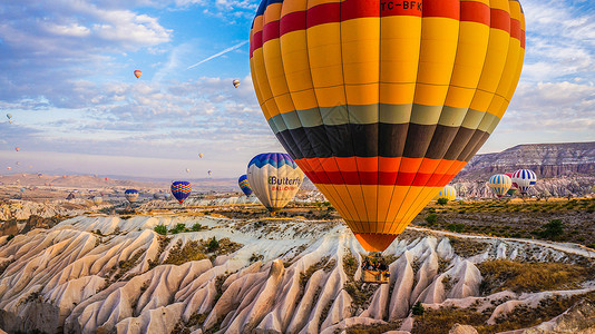 空中热气球土耳其卡帕多西亚热气球背景