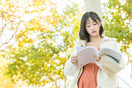 清新文艺女性图片