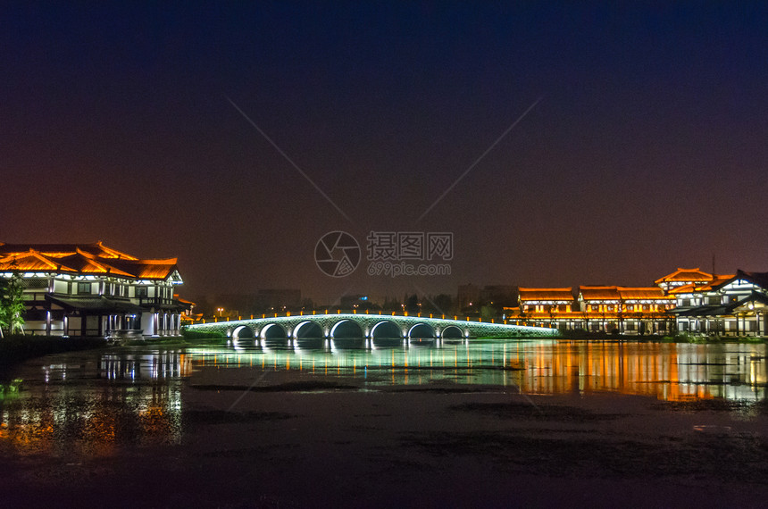 江苏宿迁项王故里夜景图片