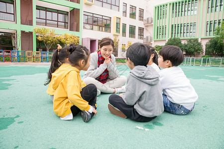 幼儿园老师教育儿童背景图片