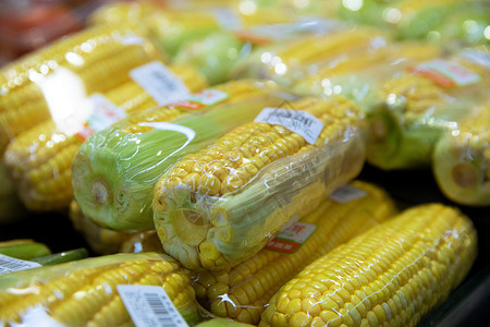 超市玉米图片