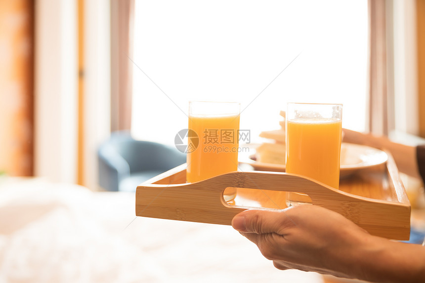 客房服务早餐图片