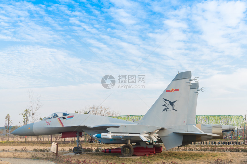 武汉木兰水镇飞机模型图片