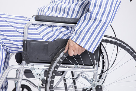 老年病人轮椅背景图片