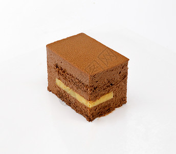 巧克力慕斯蛋糕片背景图片