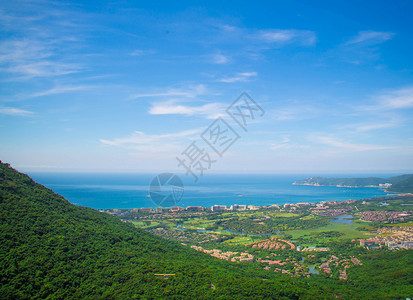 海南三亚亚龙湾远景海水高清图片素材