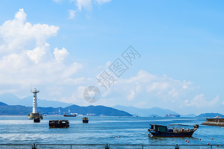 海上的灯塔深圳南山区蛇口海岸背景