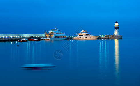 宁静的海面码头风光度假高清图片素材