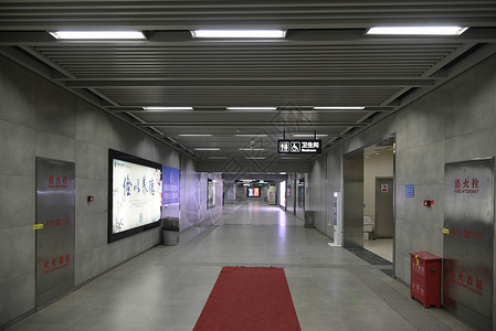 武汉地铁站图片