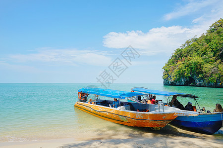 马来西亚兰卡威游船背景图片
