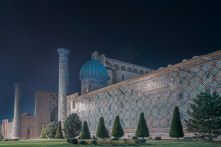 乌兹别克斯坦撒马尔罕雷吉斯坦广场高清图片