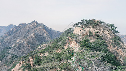 鞍山站鞍山千山自然风光背景