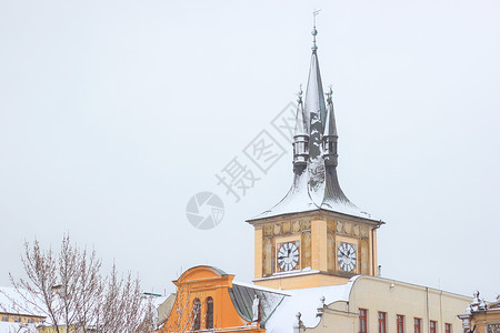 钟楼雪景布拉格雪景背景