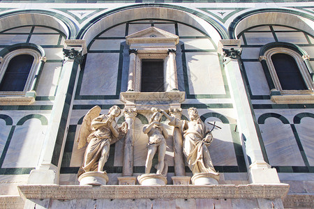 天使之吻佛罗伦萨圣母百花大教堂外景雕塑背景