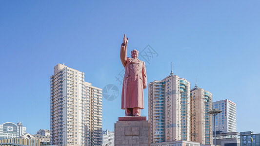丹东火车站前毛泽东雕像站前广场高清图片素材