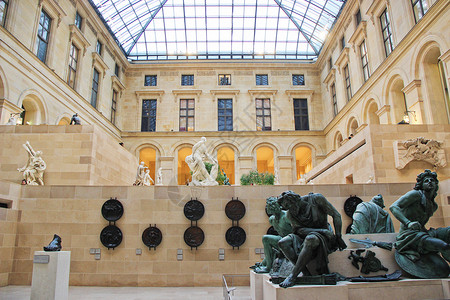 法国宫廷法国巴黎卢浮宫背景