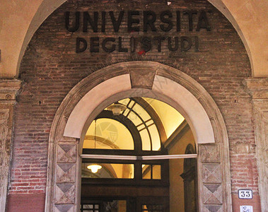 学院大楼意大利博洛尼亚大学图书馆背景