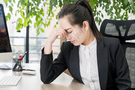 女性苦恼女性职场疲惫思考背景