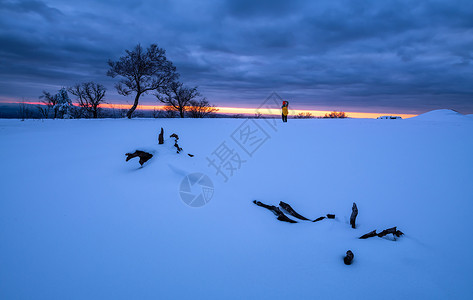 冬日暖阳雪景背景图片