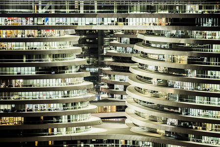 北京银河SOHO夜景建筑高清图片