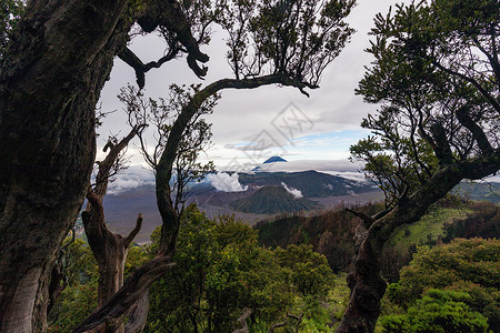 布洛莫火山印尼火山高清图片素材