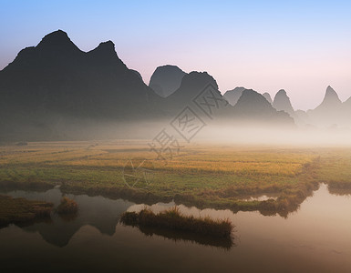 桂林田心村村水墨画高清图片