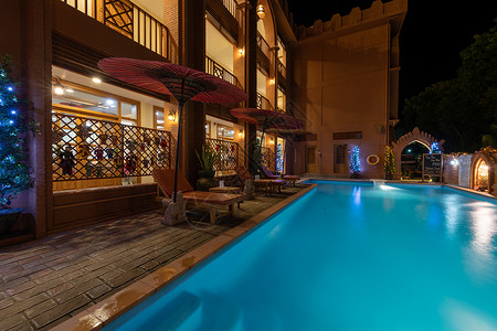 缅甸星级酒店泳池高清图片