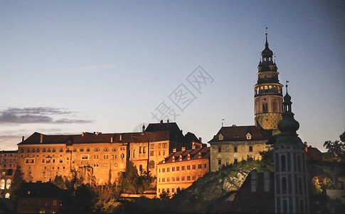 夜色中的克鲁姆洛夫城堡图片