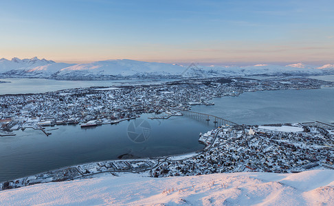 北极圈著名旅游城市挪威特罗姆瑟风光高清图片