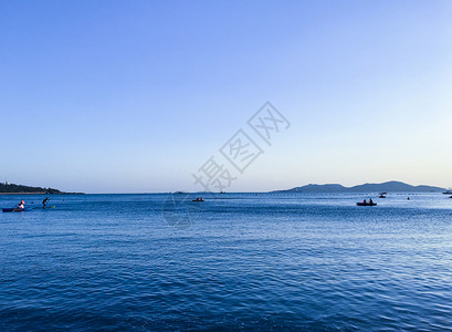 夜晚海水海面背景