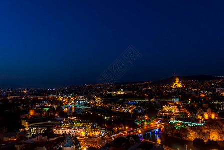 黑夜城市格鲁吉亚第比利斯夜景背景
