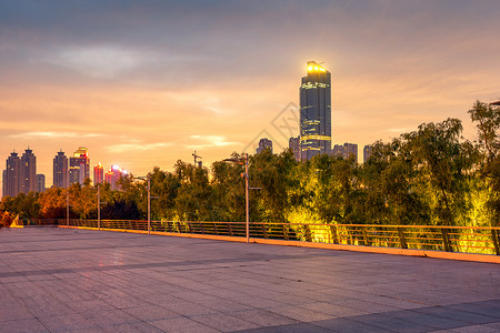 武汉琴台公园绿道夜景高清图片