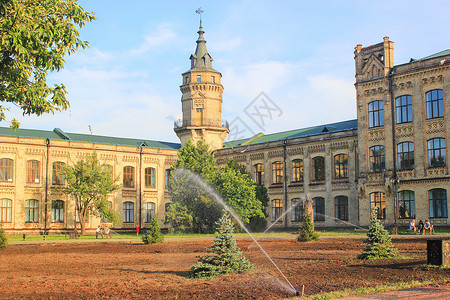 旅游学院乌克兰大学校区背景