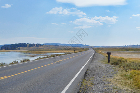 美国西部道路美国黄石公园道路公路背景