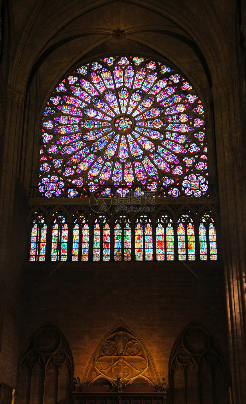 巴黎圣母院玫瑰窗图片