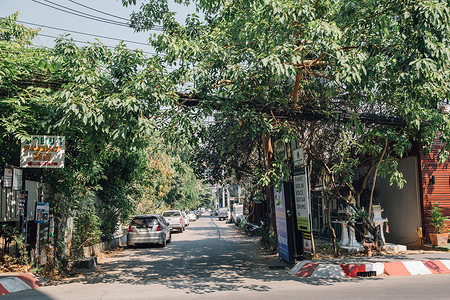 泰国清迈城市街道背景图片