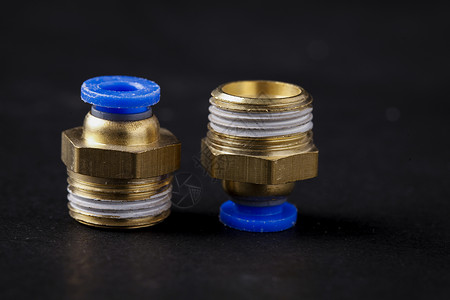 全铜水管连接件背景图片