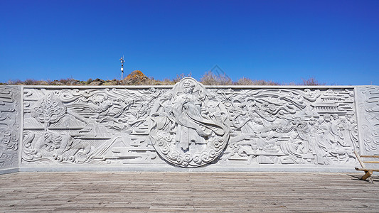 新疆天山天池西王母雕塑图片