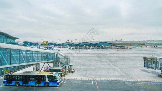 龙洞堡机场新疆乌鲁木齐地窝堡国际机场背景