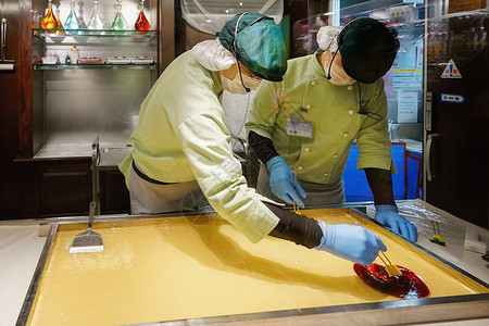 日本传统制糖工艺高清图片
